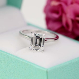1.5 Carat Emerald Cut Solitaire Engagement Ring, 8x6mm CZ Emerald Cut Promise Ring, Wedding Ring, Anniversary Ring, Sterling Silver