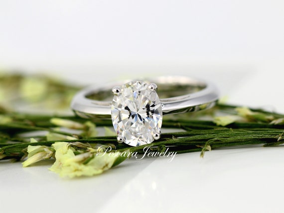 2 Carat Solitaire Oval Engagement Ring, 2ct Promise Ring, Bridal Ring, Wedding Ring, Sterling Silver Ring