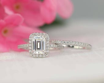 Wedding Ring Set, Engagement Ring Set, Emerald Bridal Set, Emerald Halo Engagement Ring, Emerald Cut Promise Ring, Sterling Silver