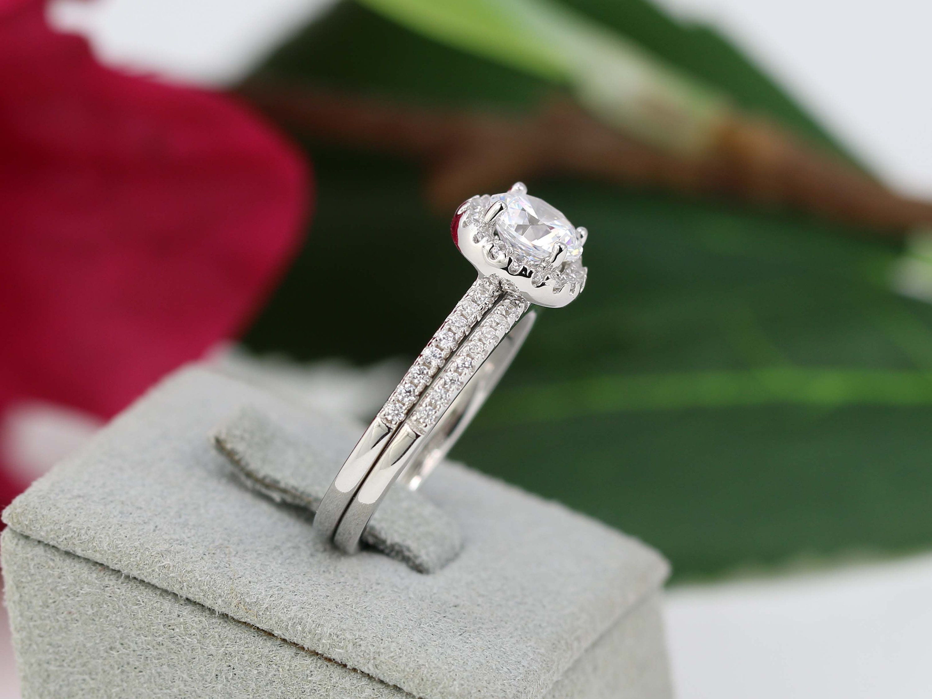 Wedding Ring Set Round Halo Engagement Ring Round Cut Ring Etsy