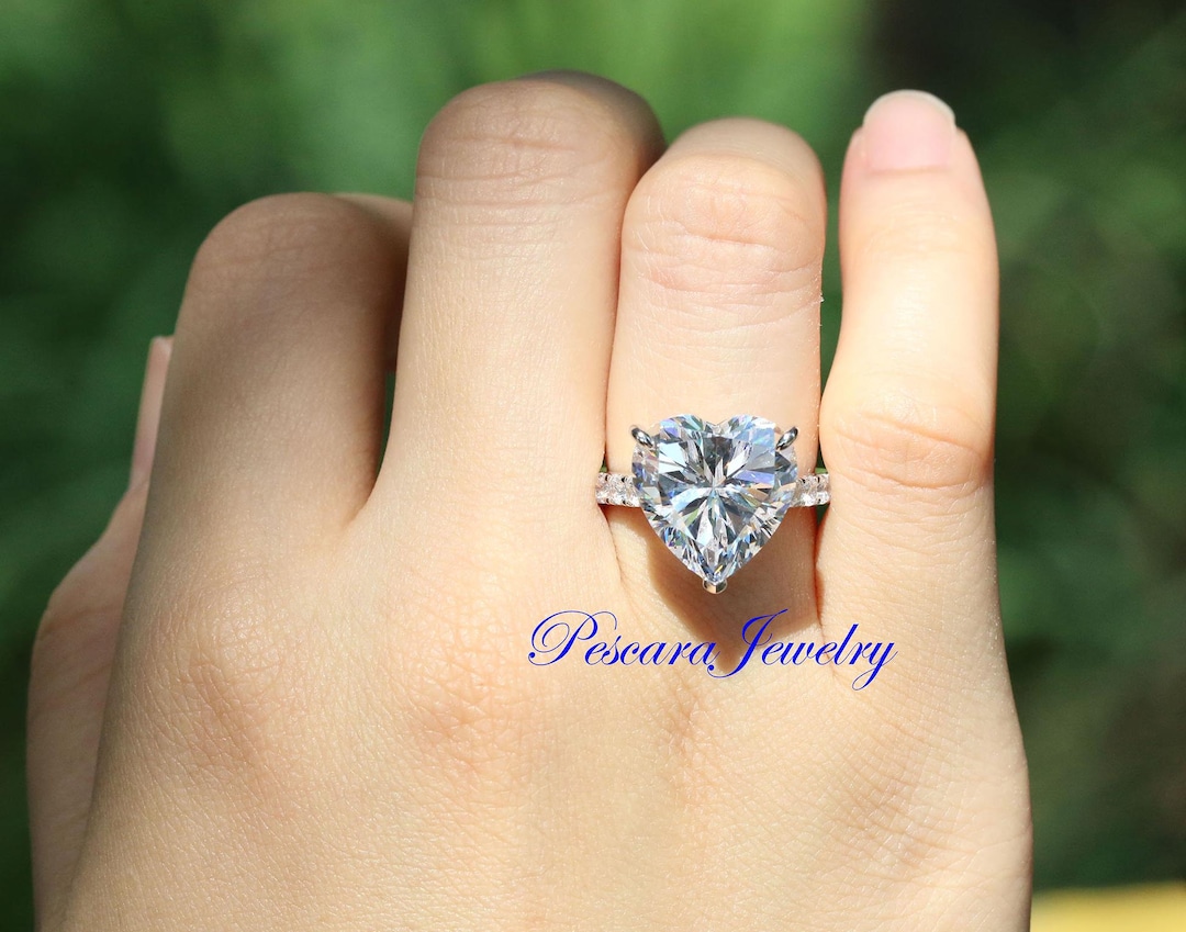 10 Ctw (14mm) Heart Shape Engagement Ring, Heart Shaped Ring