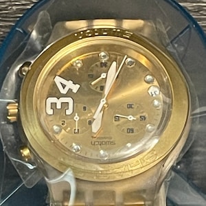 Brand New Swatch Watch SHAQ 34 GOLD SVCK4008G  w/ Swarovski Stones. Limited only 10k made Shaquille O&#39;Neal