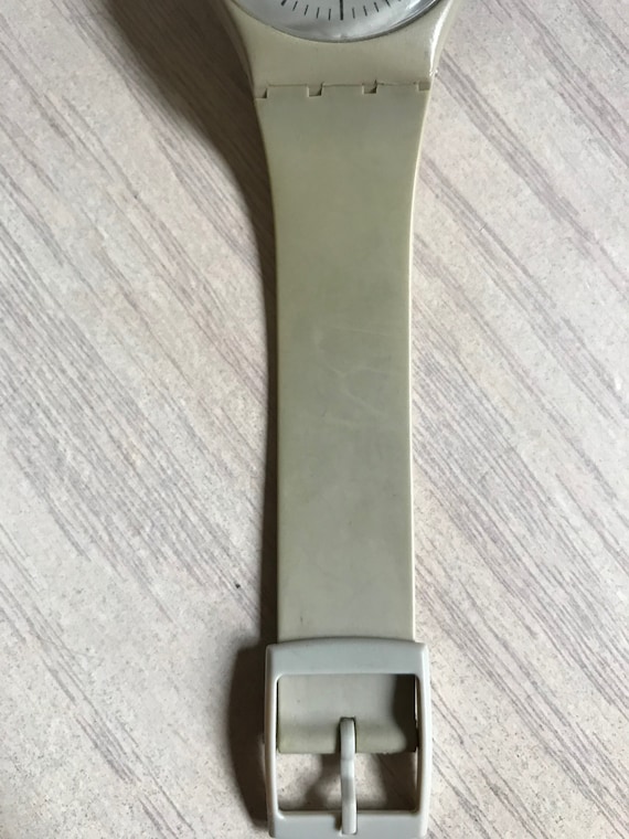 Swatch patented water resistant prezzo hot sale