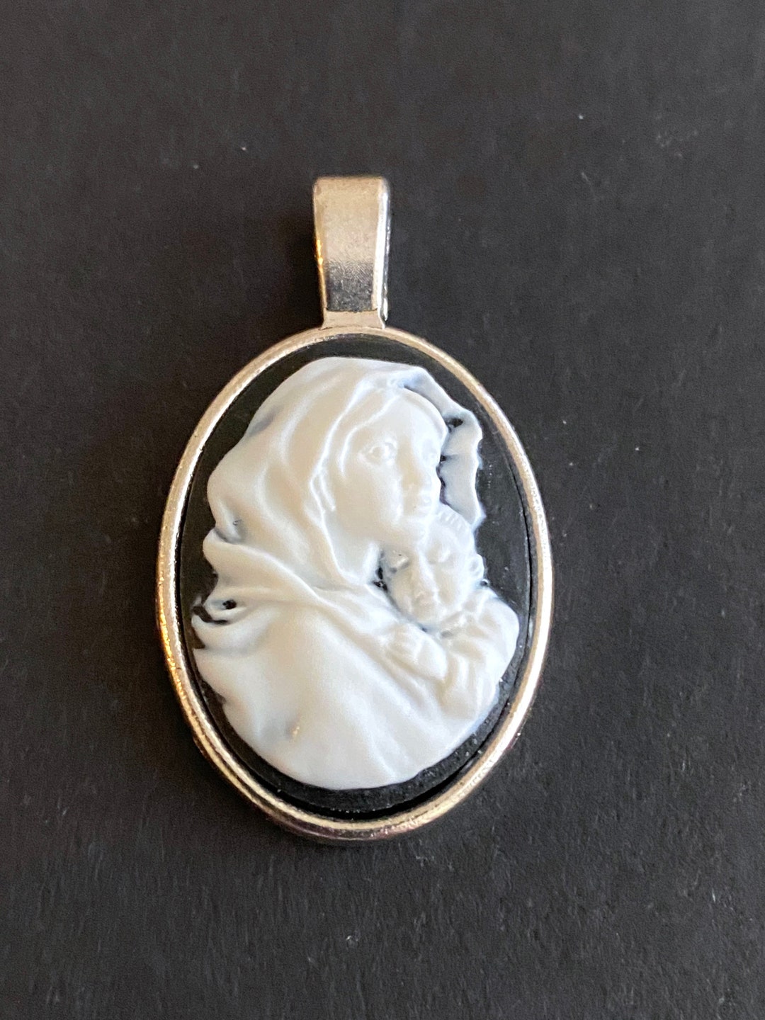 Our Madonna and Child Medal or Chaplet Charm One Inch Silver Tone ...
