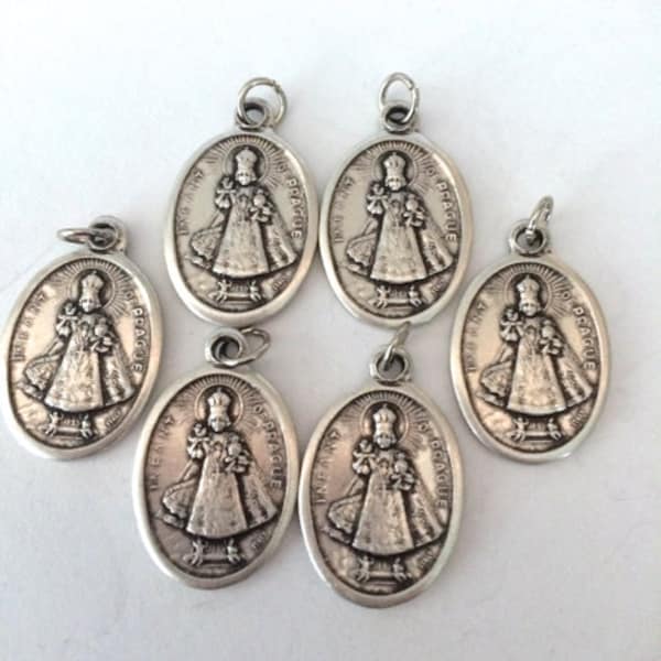 Infant of Prague Medals Double sided ITALY Set of 6  Medals Jesus Child King Family Good Health