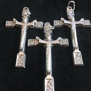 Risen Jesus Rosary Crucifix Lot of 3 Rosary or Pendant Cross Made in Italy Christian cross