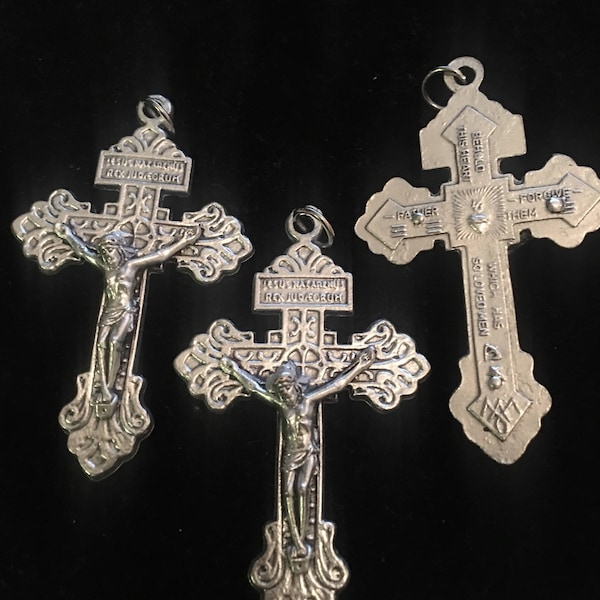 Jesus Cross Lot of 3 Italian Made Pardon Crucifix Double Sided Cross Vintage Style Catholic Christian Pendant Jesus Beattitudes
