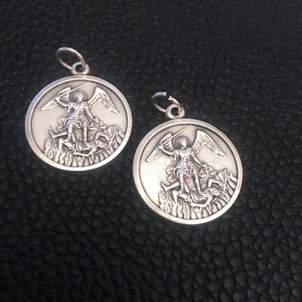 SAINT MICHAEL Silver tone Round Medals Set of 2 Medals ITALY Bracelet medal or Pendant Catholic gift Beattitudes gifts