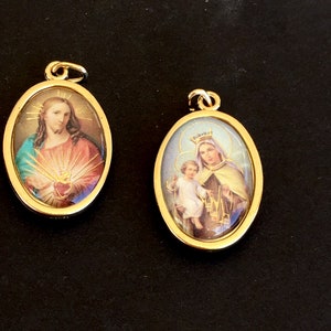 PRIVATE MARTHA Sacred Heart of Jesus Our Lady of Carmel Gold Tone Photo Medals Epoxy Decal ITALY Set of 2 Catholic gift Rosary Dangle