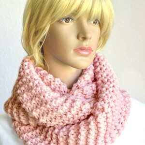 Hand knitted women&#39;s merino - cashmere snood scarf