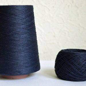 100% Linen yarns, 50g / 1,76 oz balls