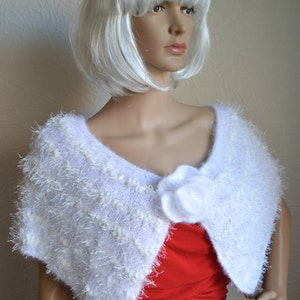 Hand knitted women&#39;s shawl