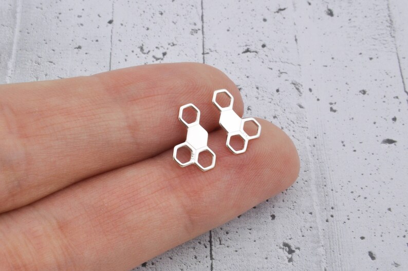 Small honeycomb Sterling Silver honeycomb Earrings honeycomb Stud honey comb Little Silver bee Stud Earrings