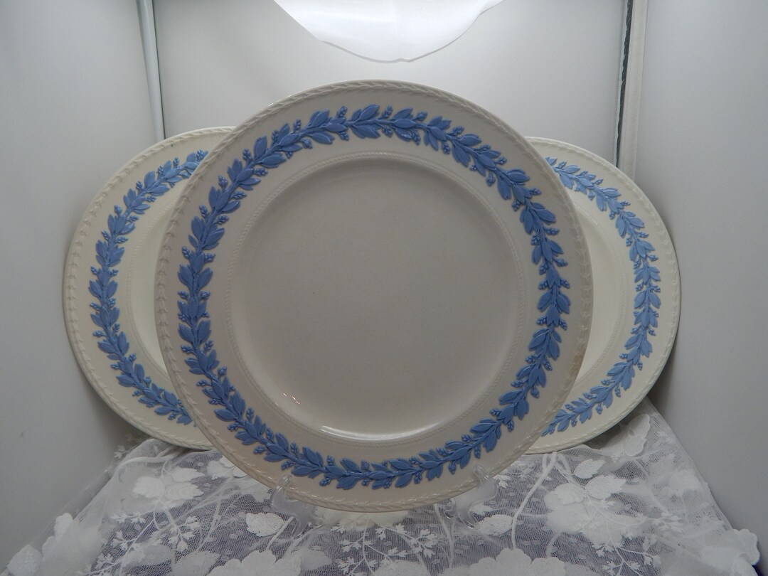 Vintage Embossed Wedgwood Queensware Lavender on Cream Laurel Edge 3