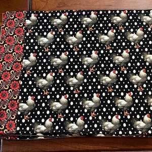 Quilted Farmhouse Huhn & Ei Tischsets