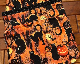 Black Cat Halloween Placemat, Reversible Jack O Lantern Spooky Table Decor