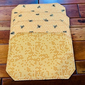 Reversible Yellow Quilted Honey Bee Placemats