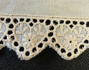5 yds 2” White Eyelet Narrow Eyelet Trim Heart Edging Heart Eyelet Edging