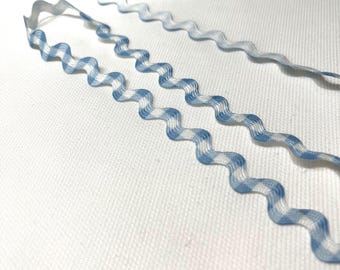 3.5 yds Vintage Ric Rac in Blue/White or Pink/White France