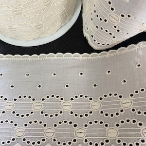 5 yds Ecru Embroidery Batiste Embroidery Edging