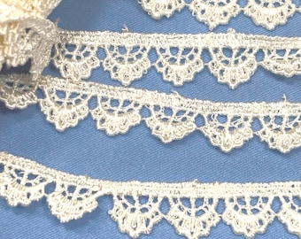3yd ivory Venise Lace Edging 1/2" Scalloped Lace