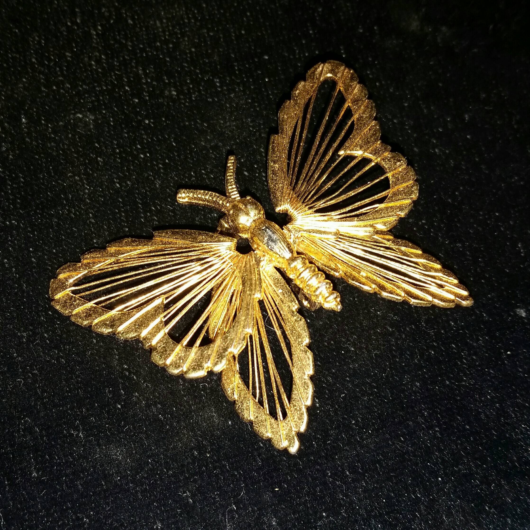 Monet butterfly pin deals