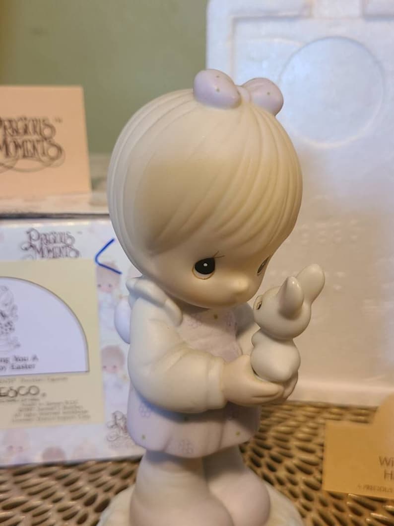1987 Precious Moments Wishing you a Happy Easter