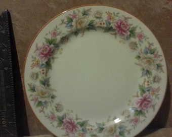 2309 Noritake Toki Kaisha Nippon N2632 Burgandy Red Edge Laurel