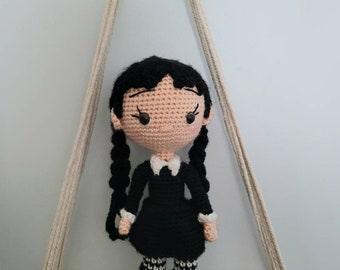 Animadora Goth Girl, miércoles