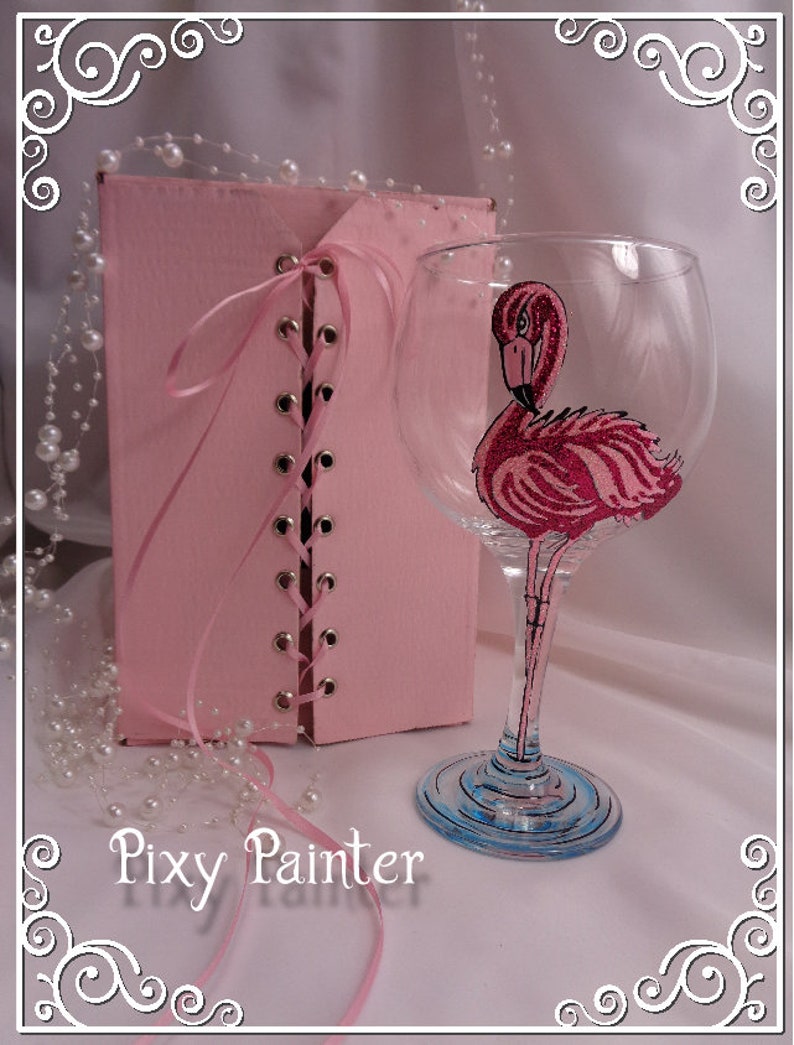 FLAMINGO Pink Glitter Large GIN Glass PERSONALISED Hand Painted Gift Wrapped