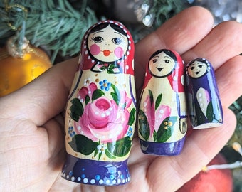 Tiny Matryoshka mini set Red Toadstool dolls  Matryoshka doll Nesting dolls 6.5cm wooden dolls Babushka