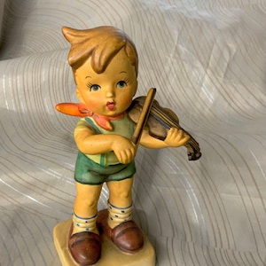 Possible Hummel, little fiddler country boy, boy playing violin, boy fiddler, fiddler boy figurine, porcelain fiddler boy,collector figurine