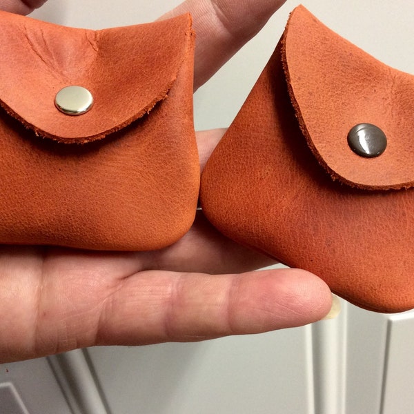 small coin purse, great for ear buds, tiny coin purse,leather coin purse,coin pouch,money purse,genuine leather,coin, great for small change