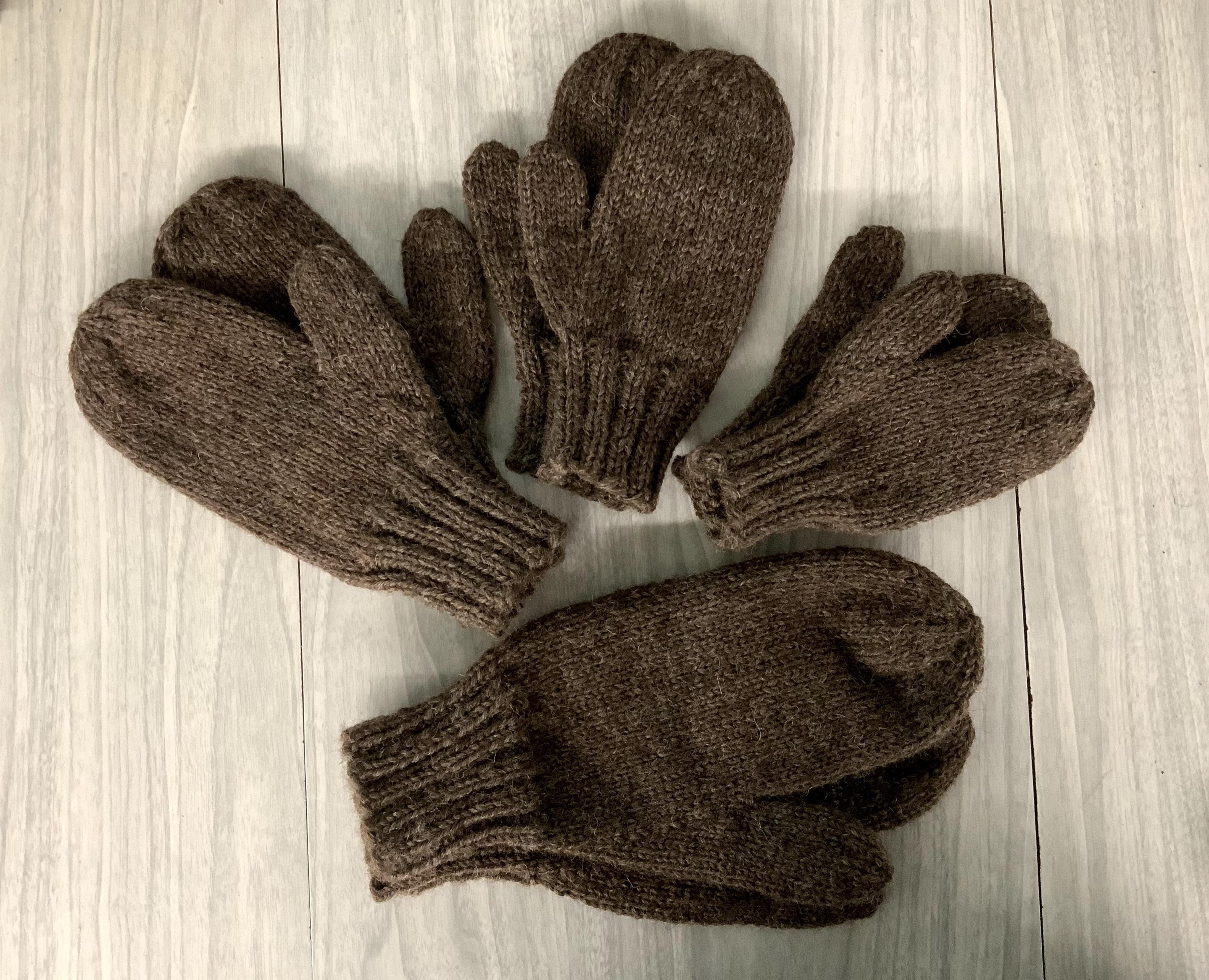 100% pure fishermen's wool hand knit mittens, Adult and childs wool mittens, virgin wool, hand knit wool mittens, classic knit wool mittens