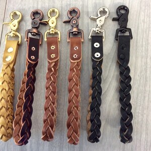 Wrist strap fob,9-1/4", Braided leather key,swivel snap braided key, Latigo braided keyfob,black leather keyfob,leather key Lanyard,keychain bild 3