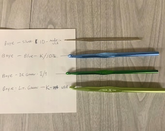 Colored BOYE crochet hook, sold singularly, different sizes hooks, crochet hook, aluminum crochet hooks, vintage hook, crocheting,steel hook