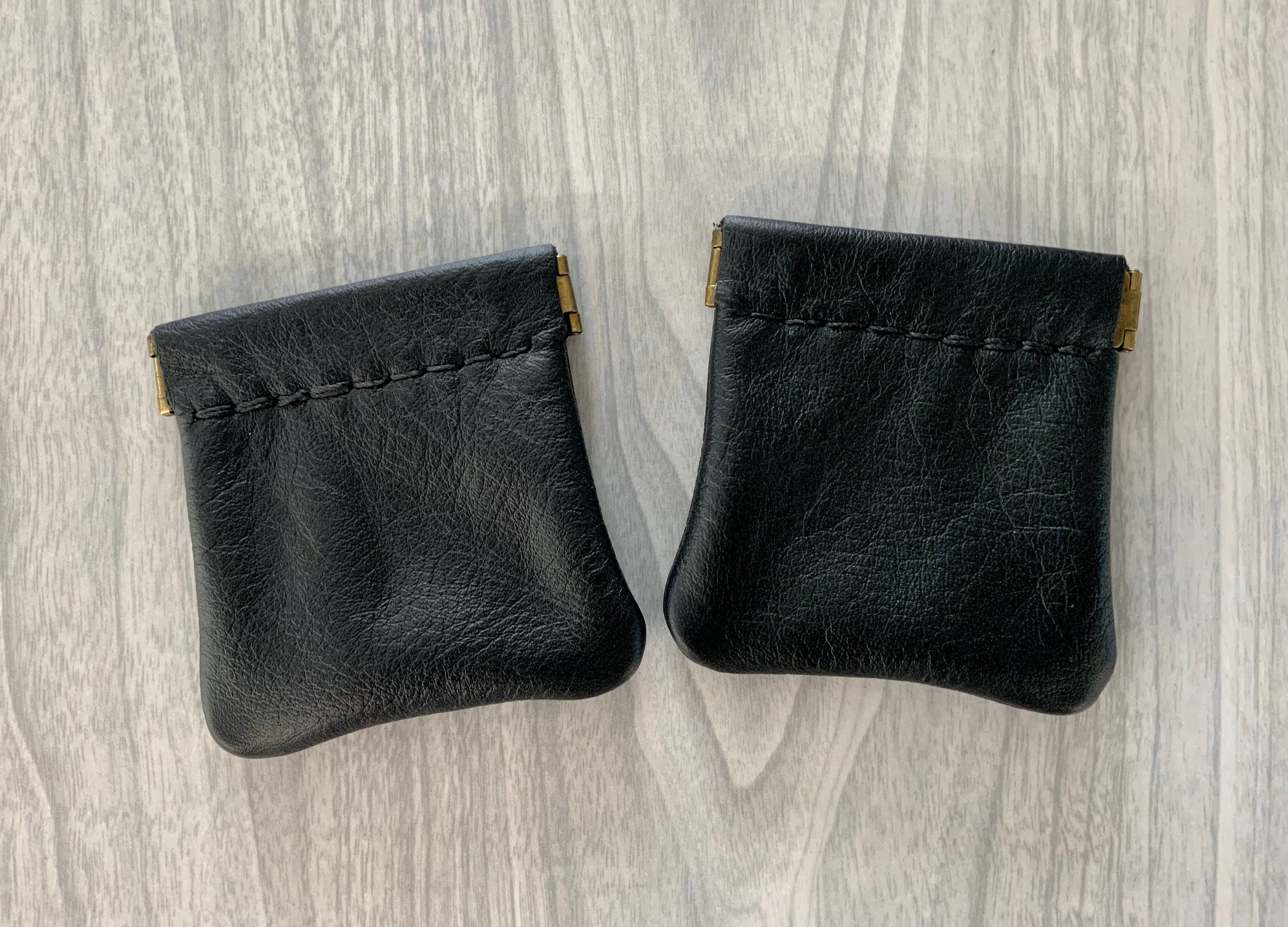 Leather squeeze coin purse deals