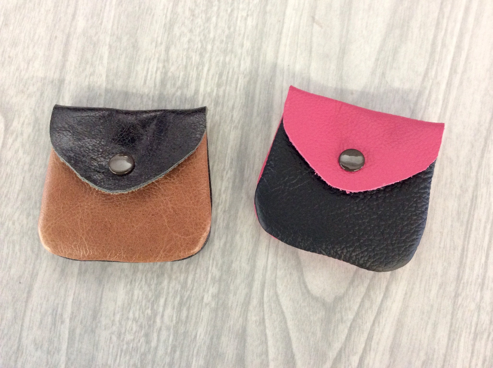 small coin purse tiny coin purse,leather coin purse,coin pouch,money purse,genuine leather,coin great for ear buds great for small change