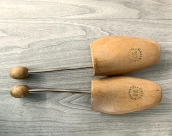antique pair of wood shoe stretchers with spring,Marke Salamander shoe stretcher