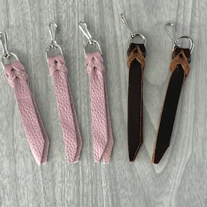 Make a handmade zipper pulls from leather step by step 