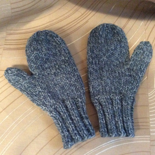 Childs mittens, 2-4 yrs old,100% pure new wool hand knit mittens,Childs wool mittens,wool mittens,mittens,hand knit,classic knit wool mitten