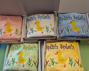 Bamboo soft Cotton Face Cloths / Flannels. Embroidered Duck design - splish splash, time for a bath. Choice of colours