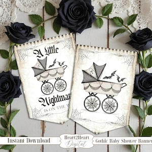 Peut inclure: Deux banni&egrave;res gothiques pour une baby shower au design vintage. Chaque banni&egrave;re repr&eacute;sente une poussette avec un capot en forme de chauve-souris et des roues en toile d'araign&eacute;e. Le texte dit "A Little Nightmare is on the way."