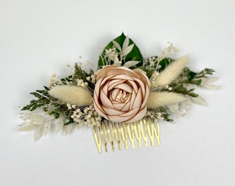 Boho Floral Hair Comb, Beige and Off White Wedding Floral Comb with Dried Foliage and Fabric Rose