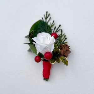 White Christmas Wedding Boutonniere, Winter White Boutonniere, Red Rose, Wedding Boutonniere, Evergreen, Red Berries, High Quality, Winter