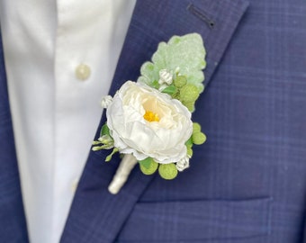 White Wedding Boutonniere , Wedding Boutonniere , Peonies Wedding Boutonniere, High Quality Silk Boutonniere