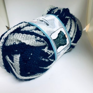 Ice Yarns Amor Dark Blue with Grey Trim
