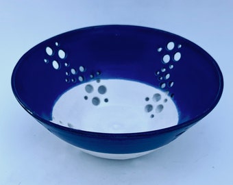 Bowl, pottery bowl, fruit bowl, handmade bowl, blue bowl, blue pottery bowl, fruit bowl, blue handmade pottery bowl, blue decor, porcelain