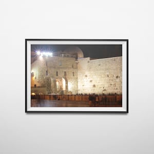Jerusalem Gifts, Jewish Gifts, The Western Wall, Jerusalem Wall Art, The Wailing Wall, Photography, Made in Israel, Digital Download, Kotel.