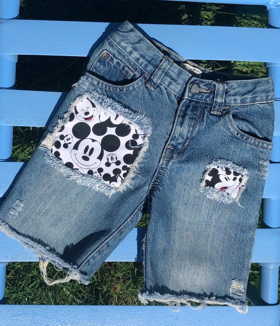 MICKEY MOUSE Distressed Jeans/shorts 